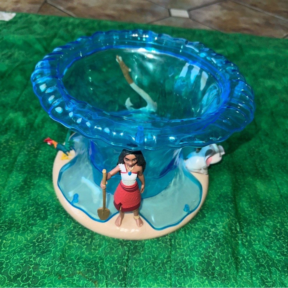 Disney Moana 2 Wave Popcorn Bucket Cinemark Exclusive - used in good condition